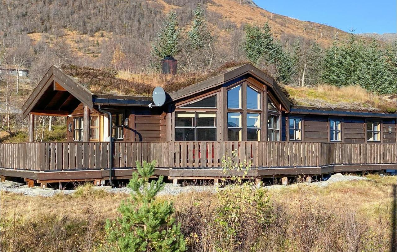 Nice Home In Straumgjerde With Wifi Brunstad Eksteriør bilde